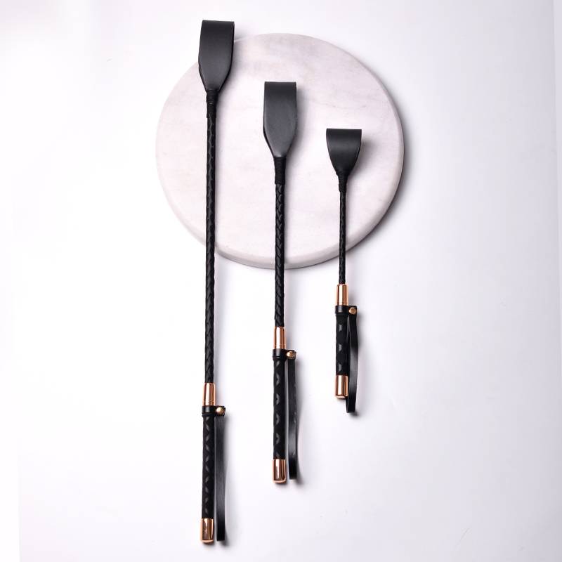 Rope Master No. 48 Horse Beerlot Short whip Tomaneous ultra -light durable cos performance props girl trembling M