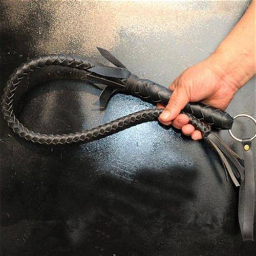 mongol black 70 and pure bull-skin whips