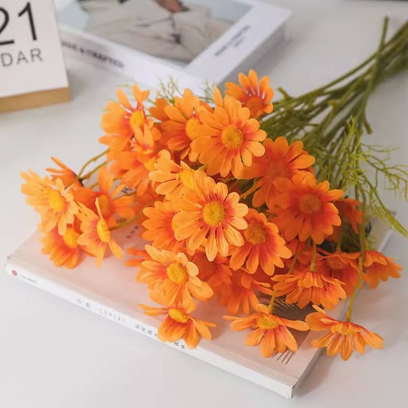 INS Wind Simulation Flower Hand Hand Little Wiring Chrysanthemum 5 Dutch Chrysanthemum Photography Prop Fagitar Decoration Flower Decoration