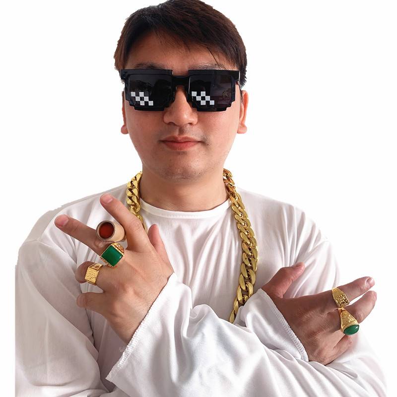Internet celebrity Arabic big gold chain simulation prop Men's coarse fake gold local tyrant plastic necklace sunglasses live decoration