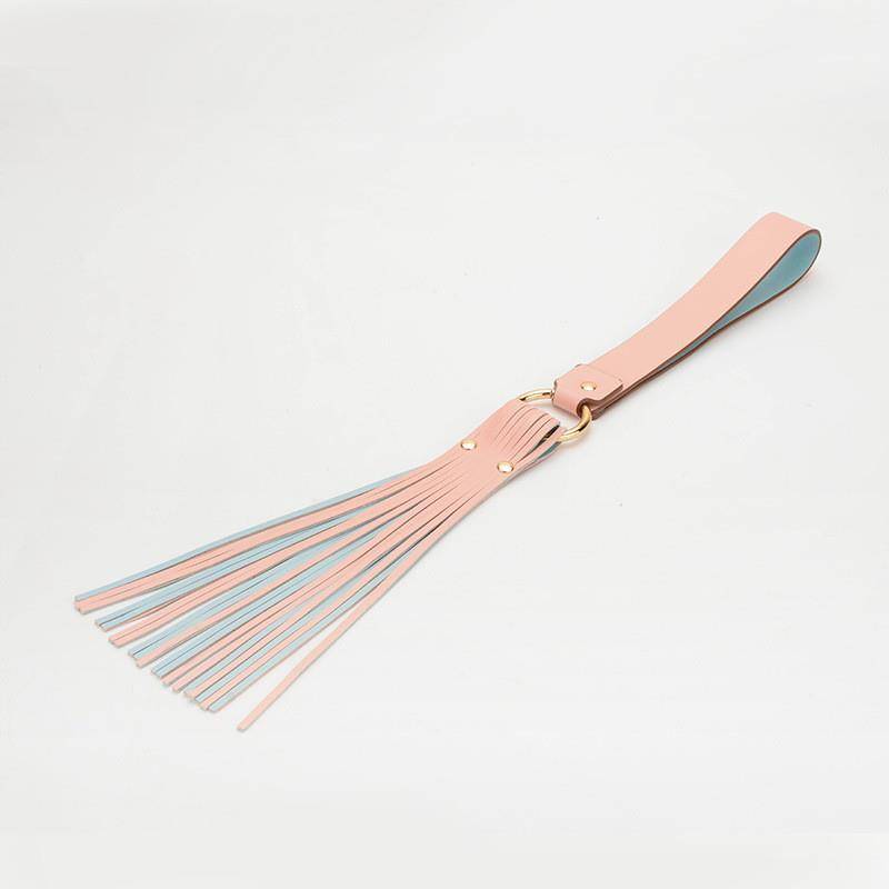 Full set of leather whip full set of Hexiao Mountain Valley, whip fresh leather whip, whip, small circle practice tool set, cowhide rattan