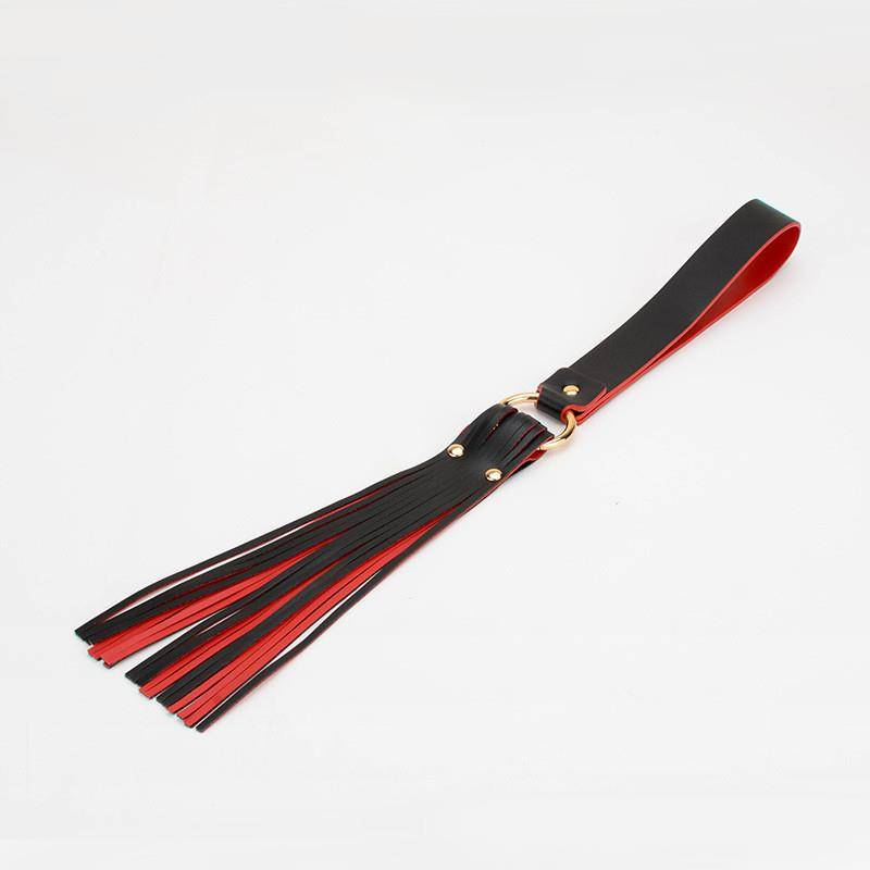 Black and red lashes