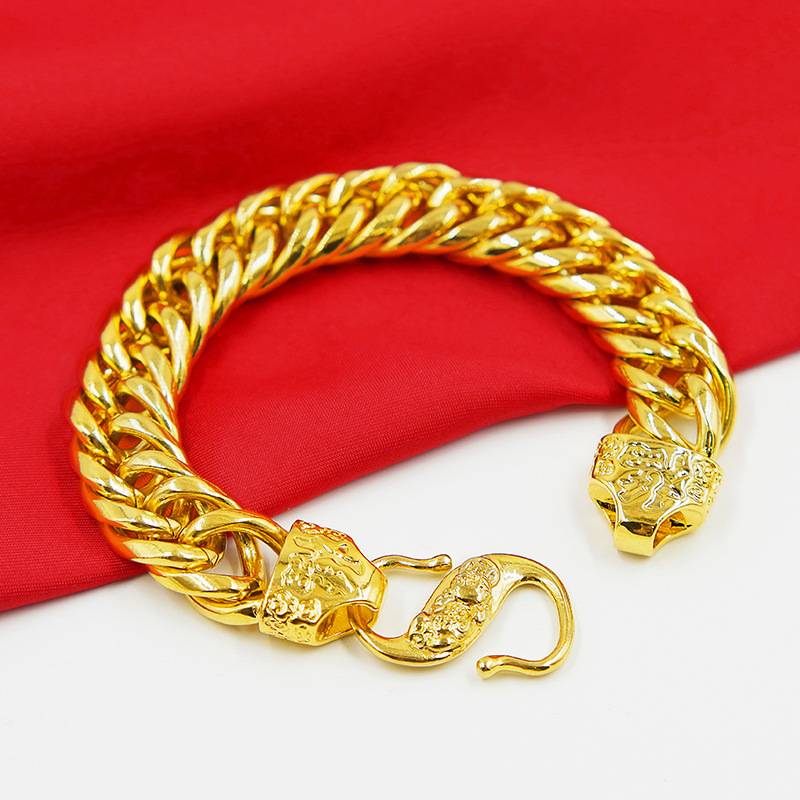 14mm long, 23cm heavy