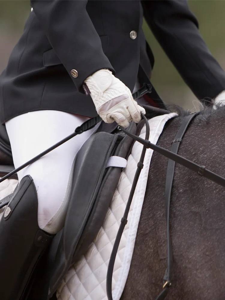 ME Equestrian Horse Horse Horse Short whip training Hallers Learn Flutter Anti -Slip Barber Persanian Persancies Equipment