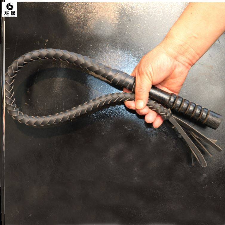 Martial arts whip dog whip tamed horse long whip training dog sheep, sheep horses soft whip, small leather whipping anti -body body