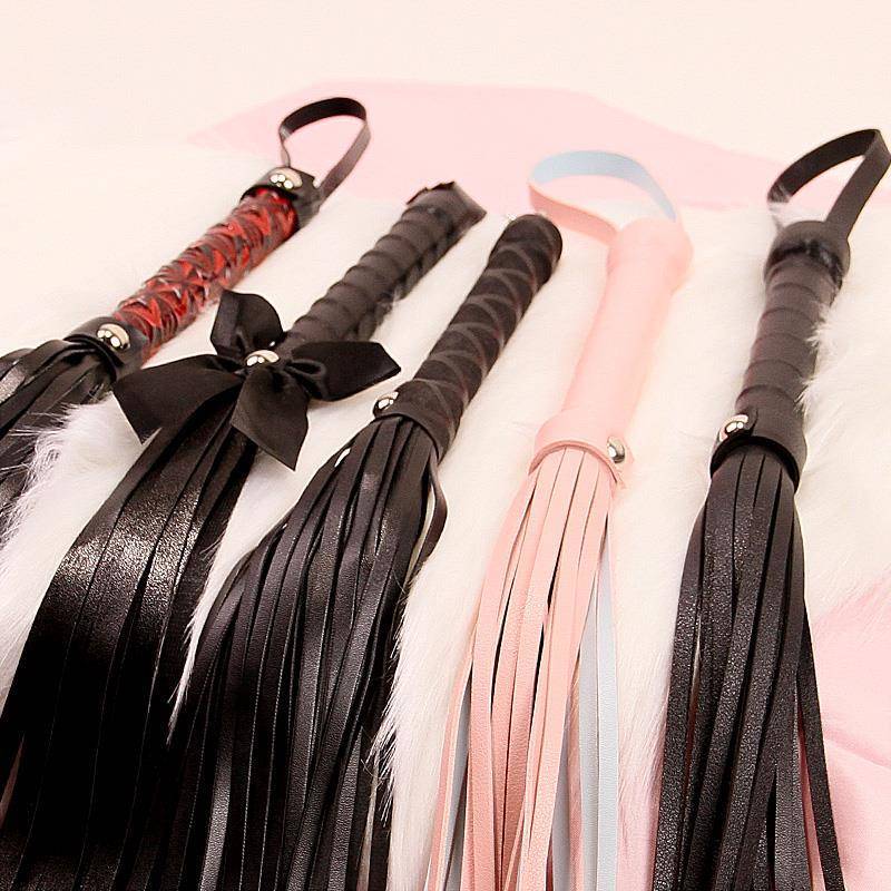 SP tools Sandllow whip small whip small circle practical tool novice novice does not hurt macaron pink black whip peel