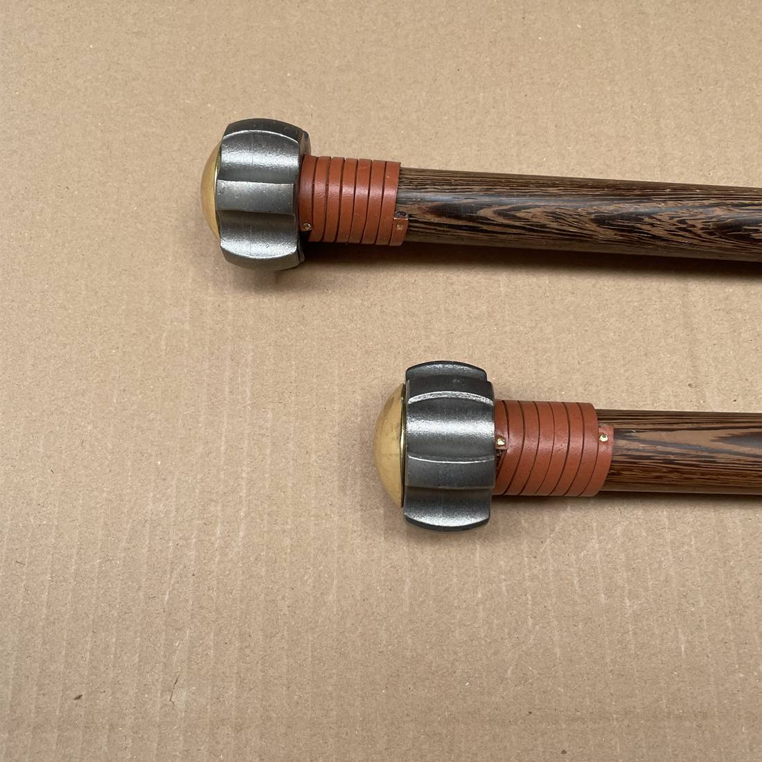 Outdoor Sports Martial Arts Fitness Hammer Hexagonal Bone Bone Hammer Sleeve Sleeve Emergency Escape Safety Hammer