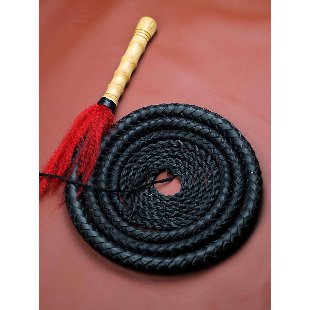 Fighting wolf whip leather whip, fitness whip whip martial arts whipped sheep, sheep whip, whip, whip steel whip
