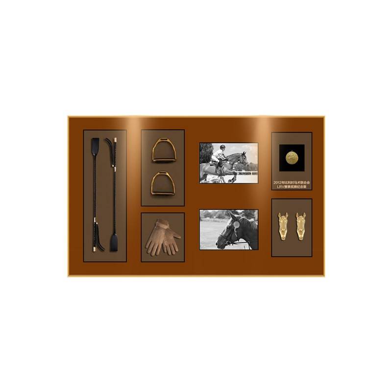 Emma real painting horse whip horse ravioli gloves decorative painting medal three -dimensional horse -headed horses villa European -style hanging painting