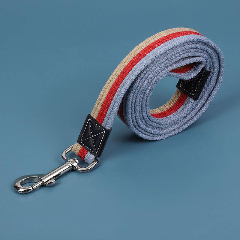 a width of 1.5 cm and a length of 2.0 m