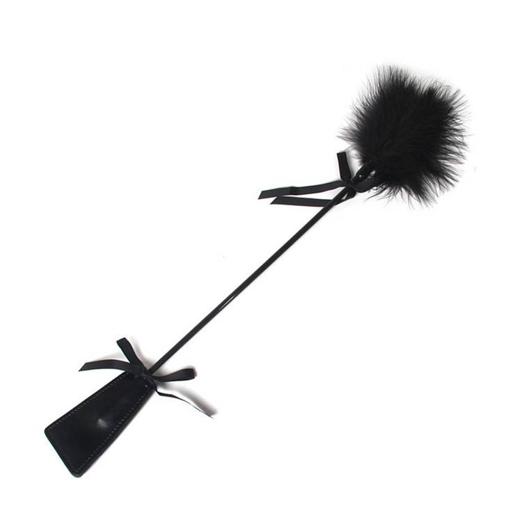 Trend a couple funny super long rod feather stick picking skin, shooting, photo cos decorative props, swinging cat stick