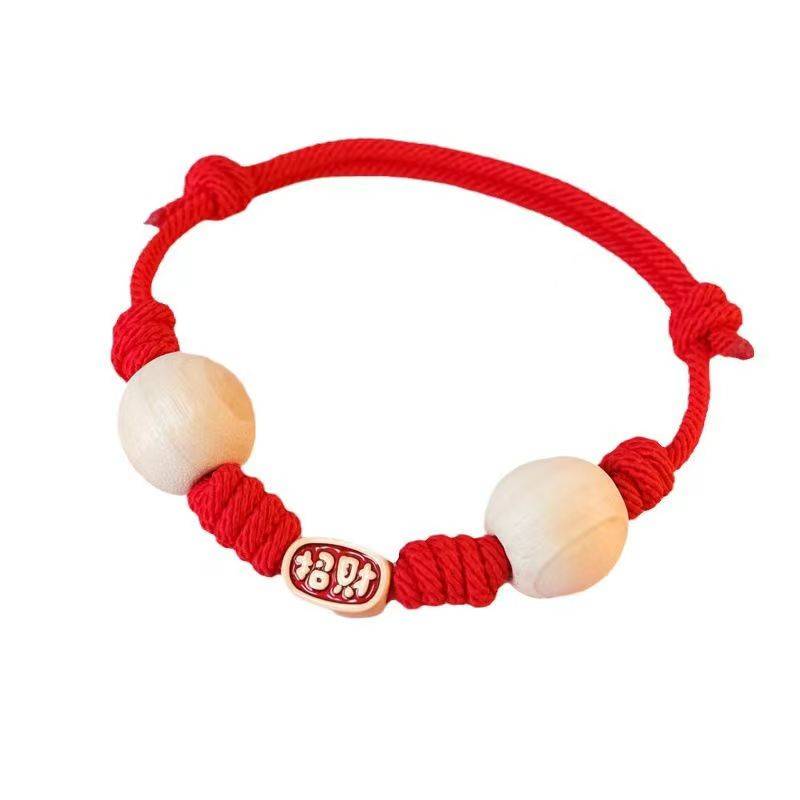 Cat collar dog red rope recruitment necklace camphor wood driving pet flea anti -flea collar New Year camphor decoration bell
