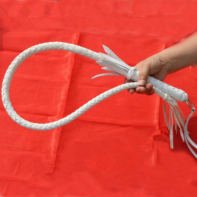 One metre of white fruit whips