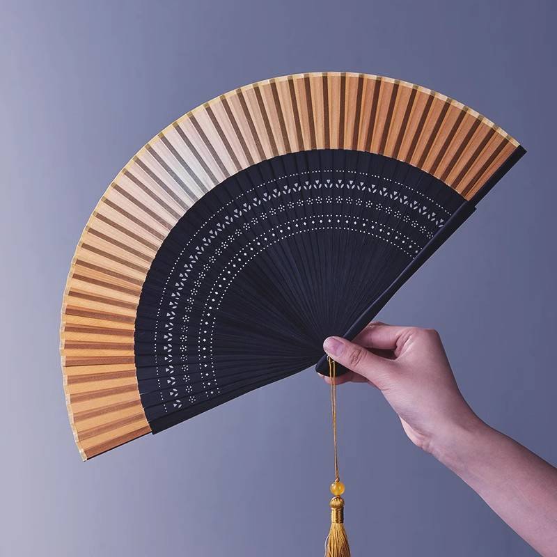 Golden Gradients_Frill Fan