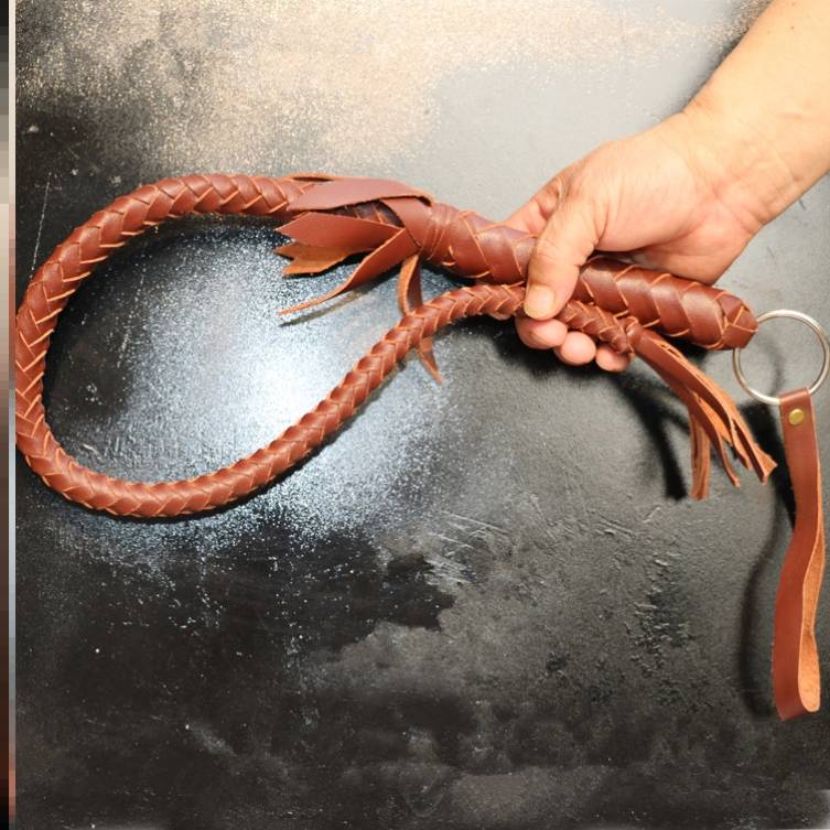 70 centimeters of brown and pure cow-skin whips