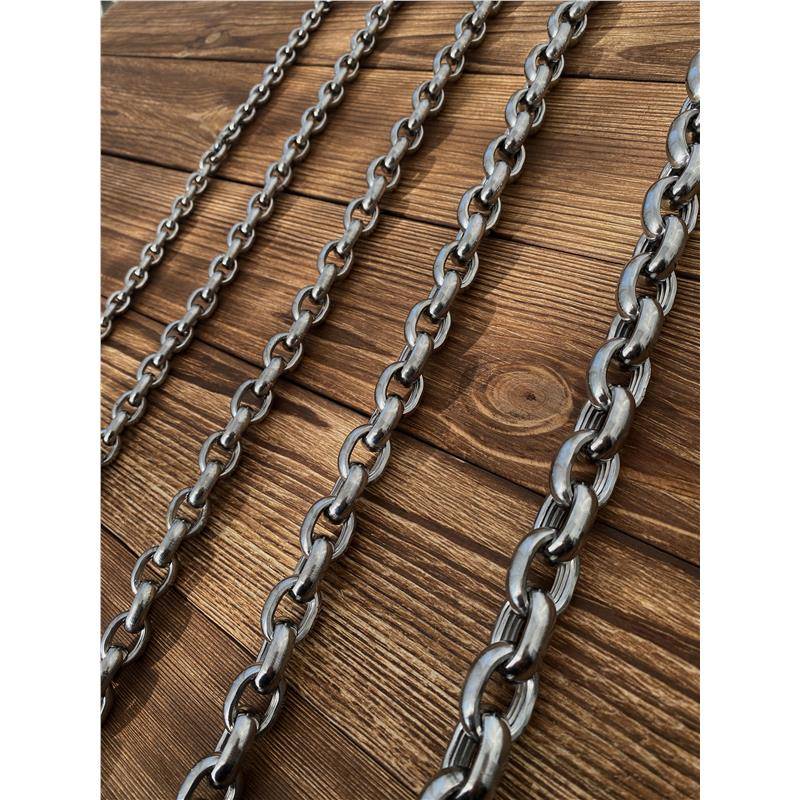 Mid -large dog walking dog special P chain dog chain stainless steel neck ring Corgi neck chain horse dog Dobin golden hair bang