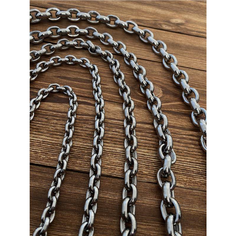 Mid -large dog walking dog special P chain dog chain stainless steel neck ring Corgi neck chain horse dog Dobin golden hair bang