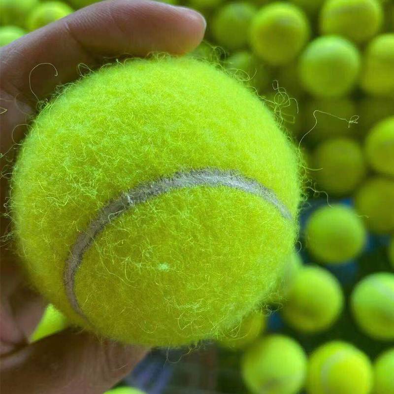 Wool tennis