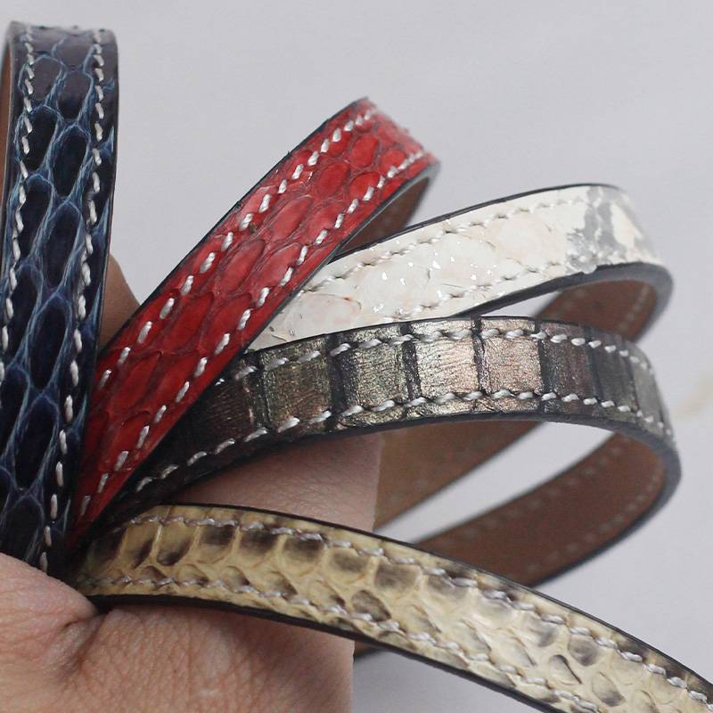 Fat Uncle Skin Mansion | Handmade natural snakeskin, cowhide pet collar s hook, simple wind neck ring can be used with holes