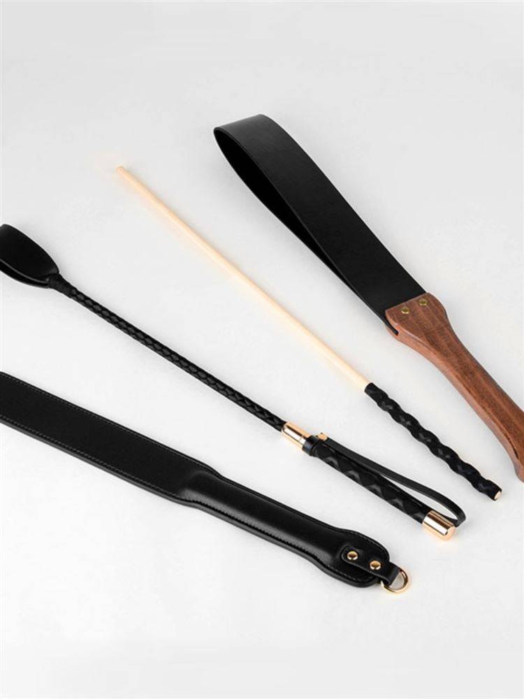 SP suit rattan whip couple farting tools, slap board leather whip whip leather, punishment