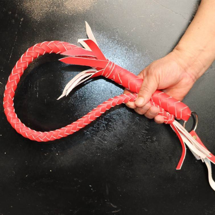 70 centimeters of red, pure bull-skin whips