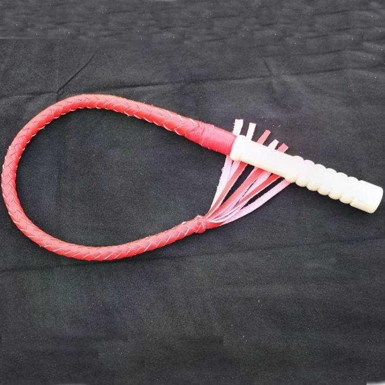 RED 1 METRE LASHES HANDLE - S58
