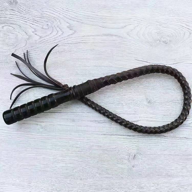 BLACK 70 CM LASHES HANDLE - G63