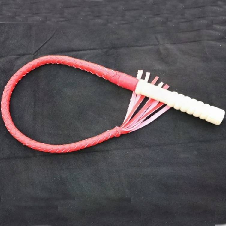 RED 70 CM HORSE LASHES HANDLE - G29