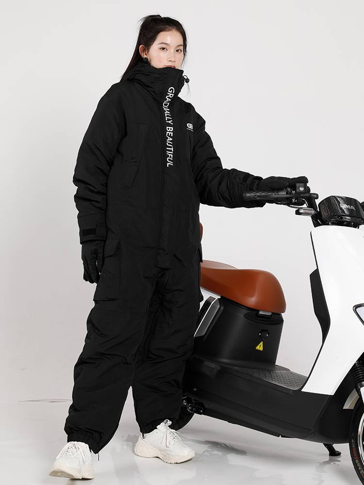 Motorcycle riding clothes in winter cold, velvet, thickened warmth, windproof, windproof and connecting carrier service Knight racing equipment