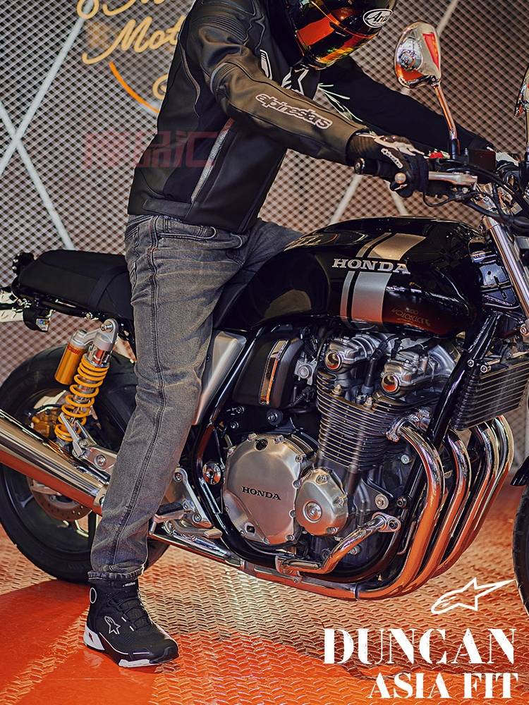 ♪ CAR A STAR-DUNCAN MOTORBIKE ♪