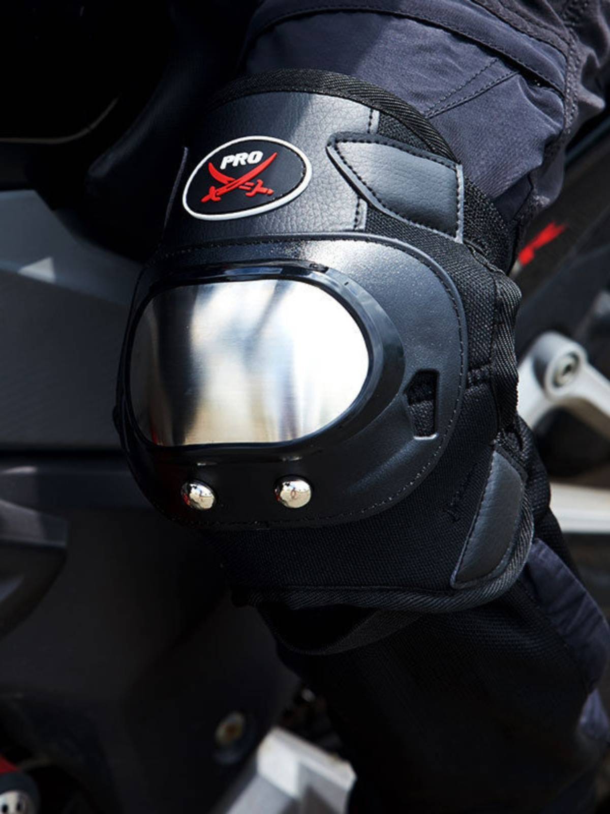 Pro-BIKER off-road leggings motorcycle short stainless steel protective knee pad knight equipment racing anti-fall