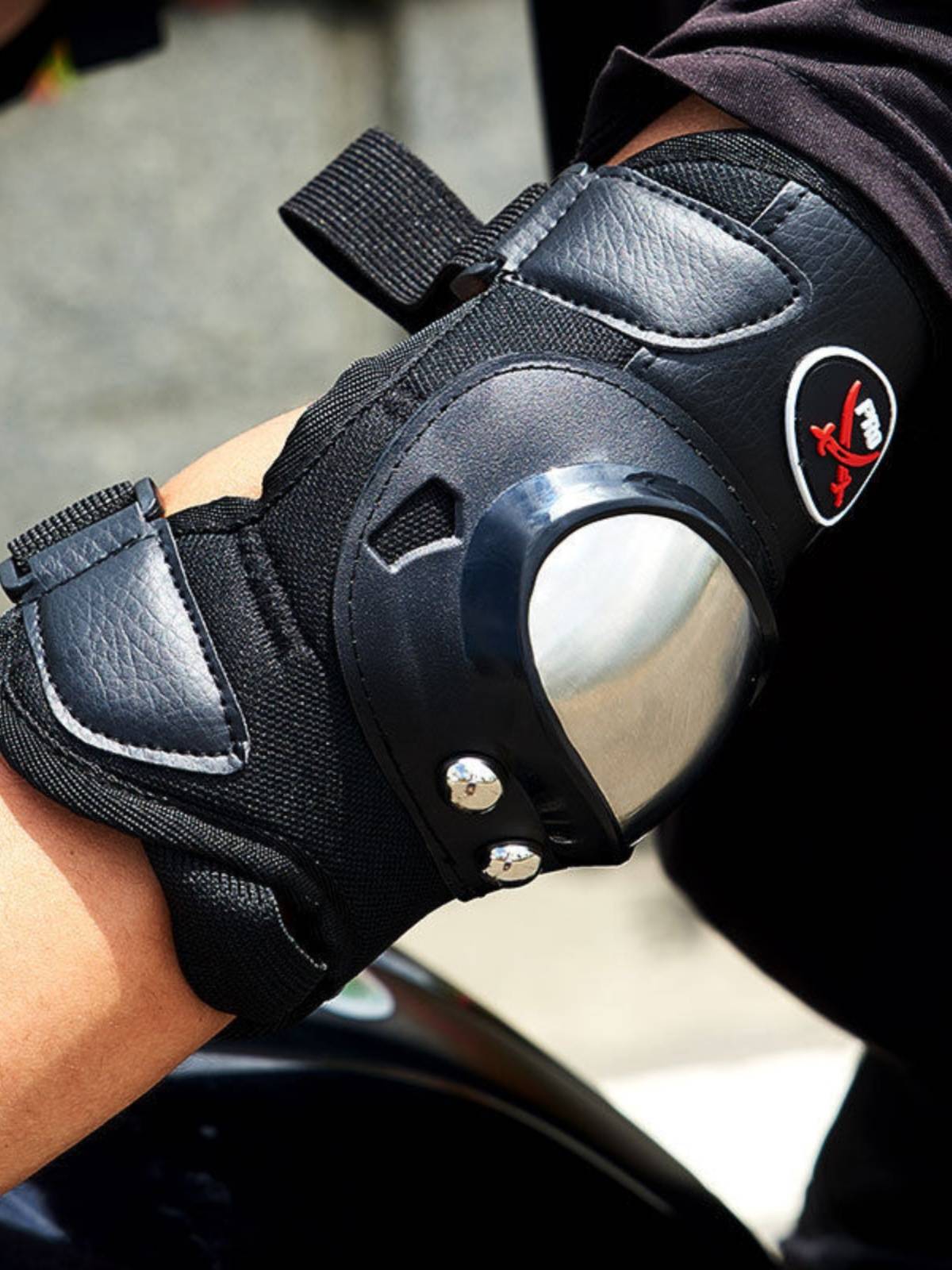 Pro-BIKER off-road leggings motorcycle short stainless steel protective knee pad knight equipment racing anti-fall