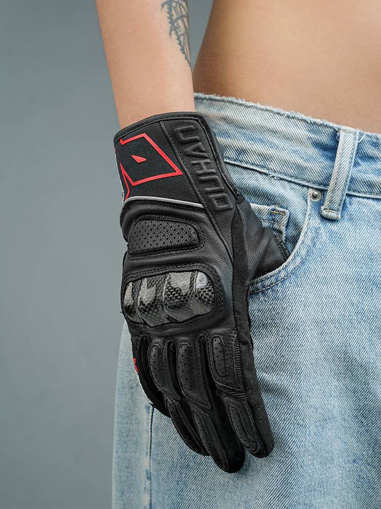 Duhan motorcycle gloves carbon fiber shell care riding knights and locomotive anti -fall and breathable full finger glove gloves Equipped in summer