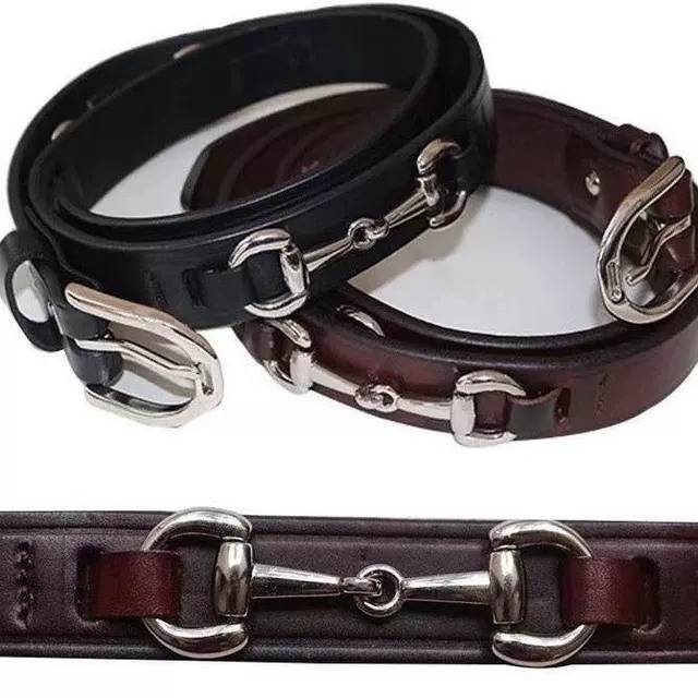 A horse's waist belt with an iron belt on a horse's belt with a horse's oxen and a horse's horse's horse