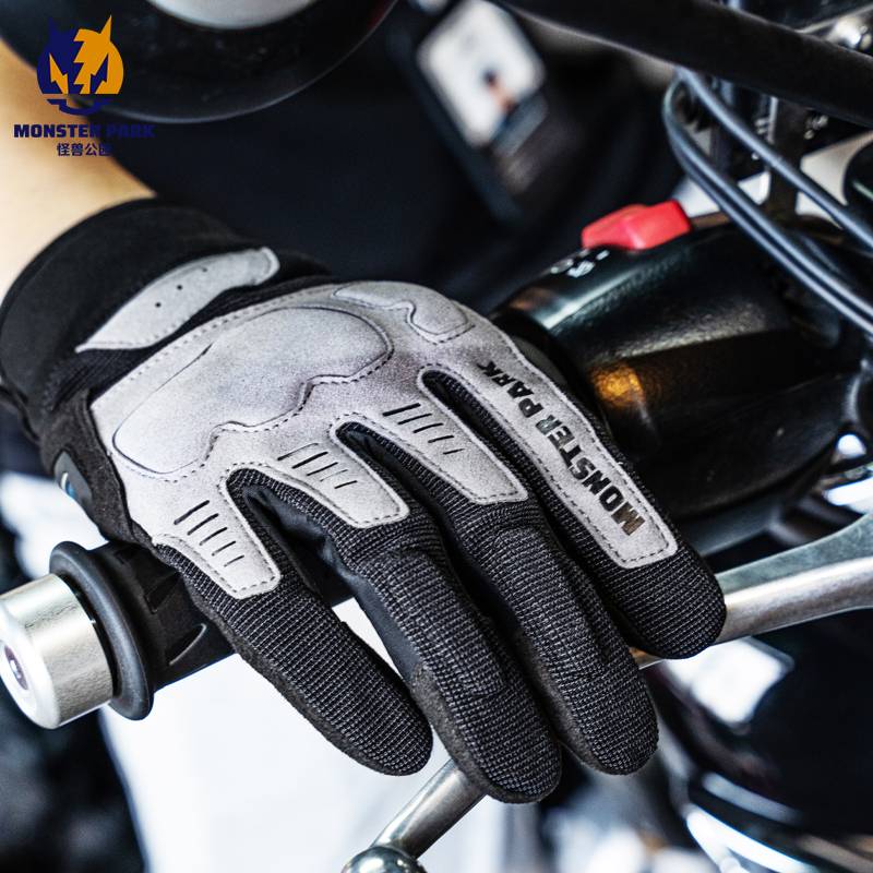 Monster Park Motorcycle Gloves Touch Screen Breath Men and Women Cavaliers Locomotive Falling Ride Gloves Four Seasons