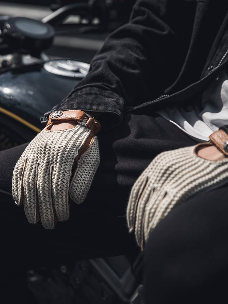 Motorcycle gloves thin locomotive riding gloves retro Hay leather glove women's men's knights are breathable summer