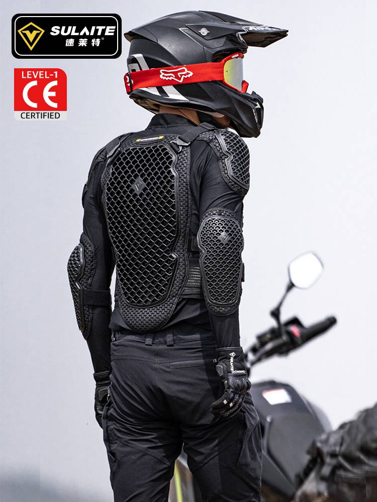 Zelett's Fragmented Armoring, Summer Gas Motorcycle Ride, Land Cruiser Vehicle Equipment Protection