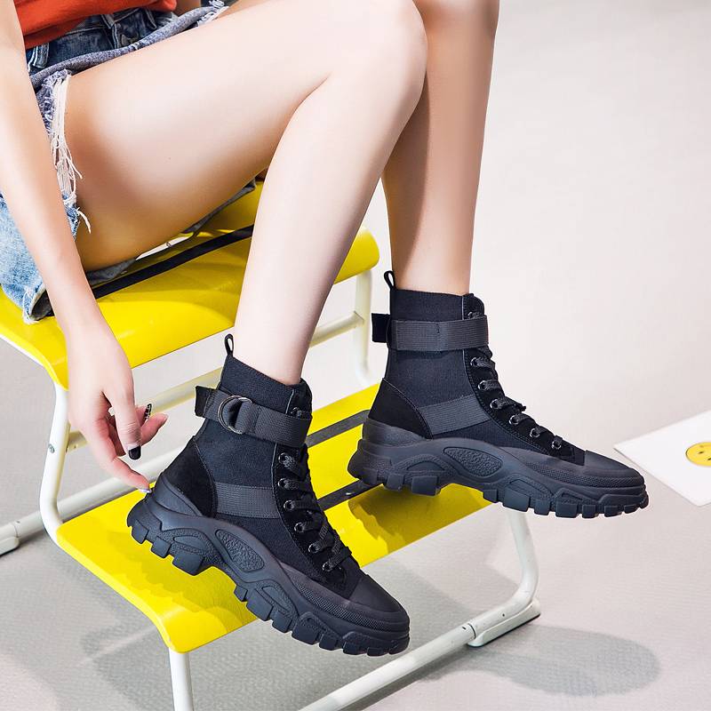 Retro summer motorcycle riding boots female Martin boots thick bottom locomotive feet to prevent falling four seasons to increase racing shoes