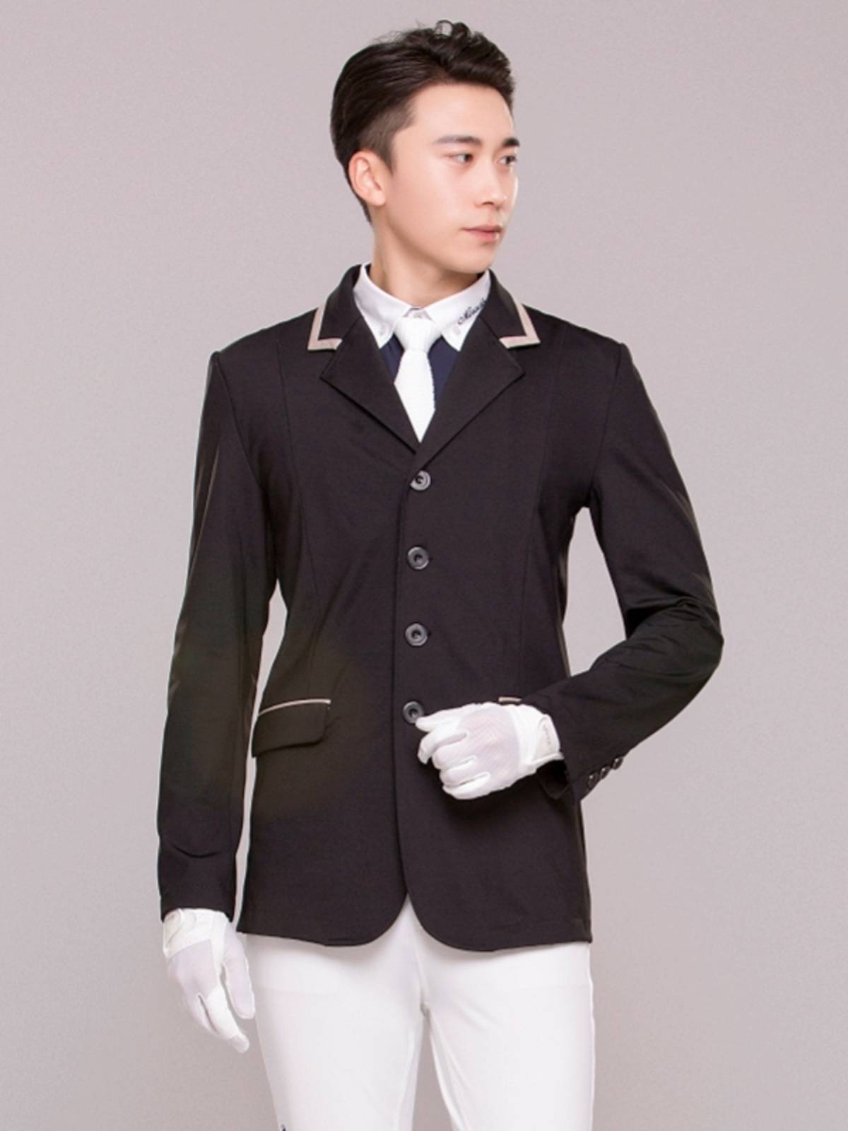 Horseman's specialty horse-riding equipment