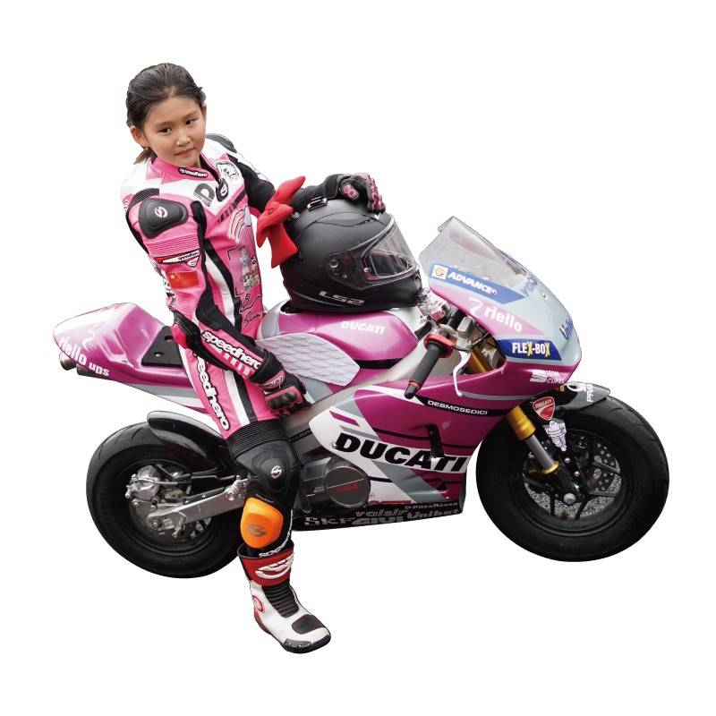Specially tailored bike suit, run-off equipment, roll-down-coated motorcycle