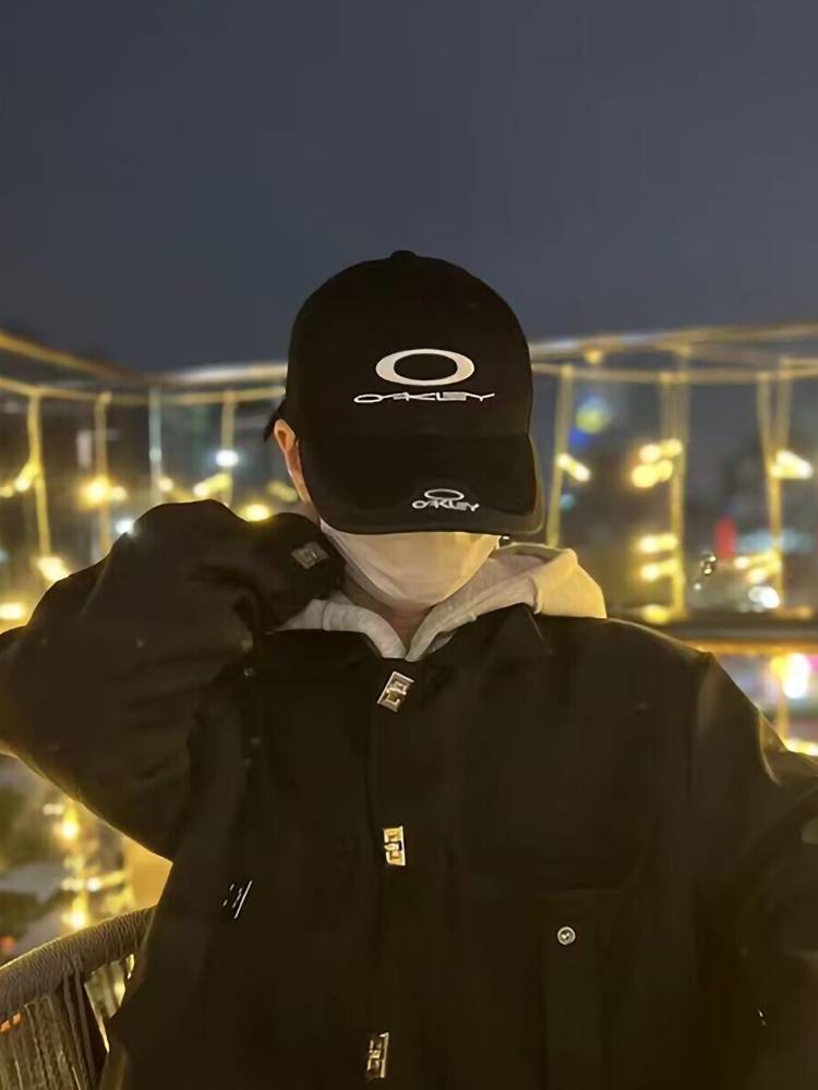 Vintage oakley hat Millennium -year -old retro baseball hat vibe style street men and women peaked cap