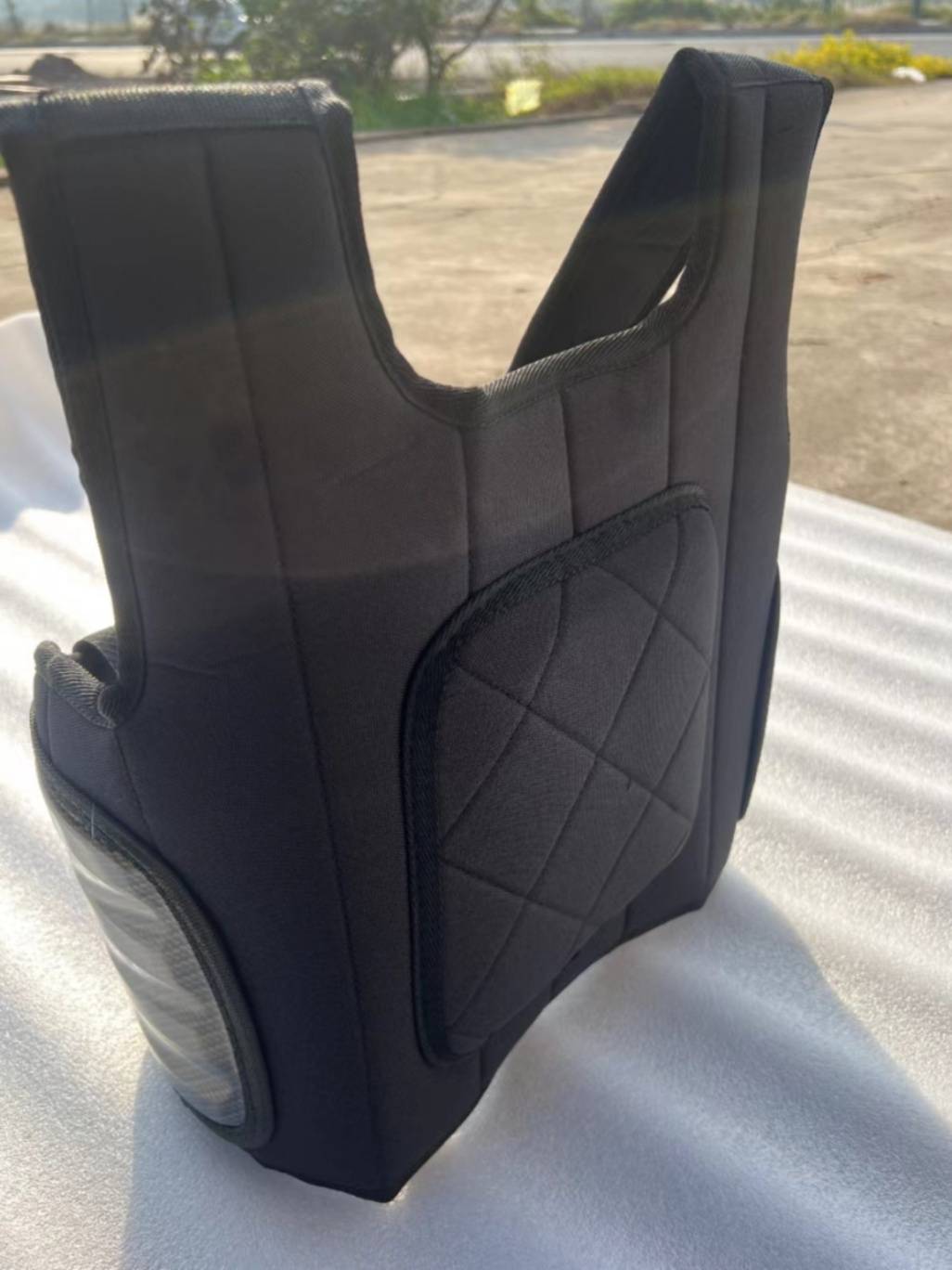 Professional kart competition carbon fiber -fiber ribs care -nourishing thoracic thoracic cloveal cliff clinical protection pad