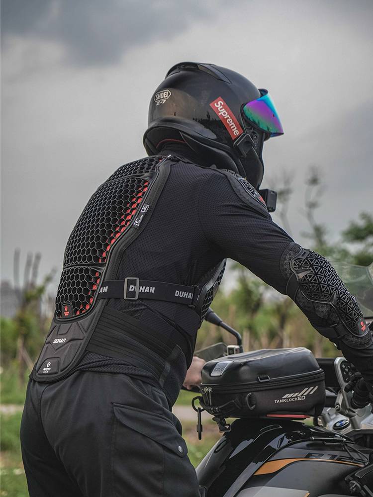 Duhan motorcycle off -road armor challenger hard armor clothing anti -felling chest back locomotive protective tension armor jacket