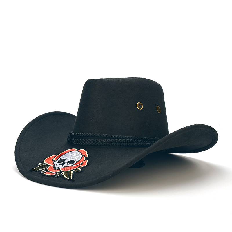 Western cowboy hat punks on the street camping for men and women to take pictures of horse-riding parties to protect the sun