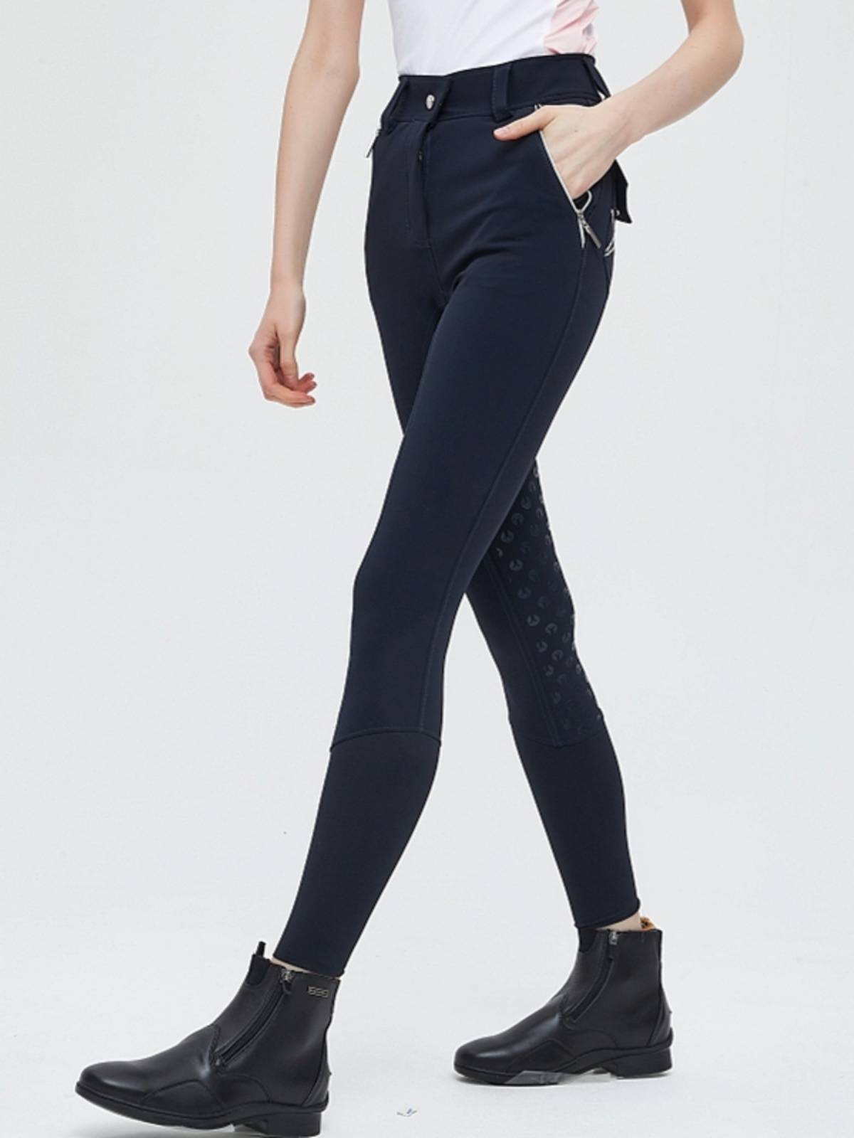 All-embracing horsepants, all-embracing