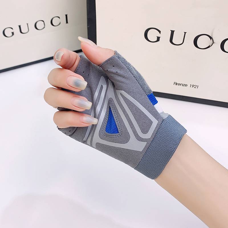 Fitness glove men's and women's equipment training semi -summer professional sports anti -skid riding action bicycle anti -cocoon