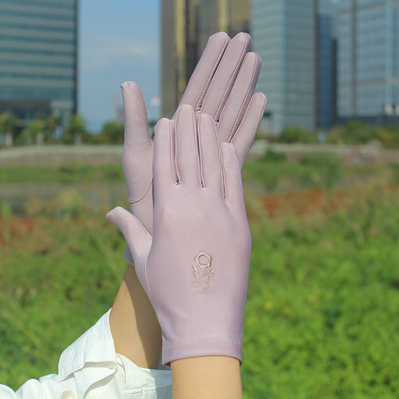 Two bean sands of high-quality embroidery