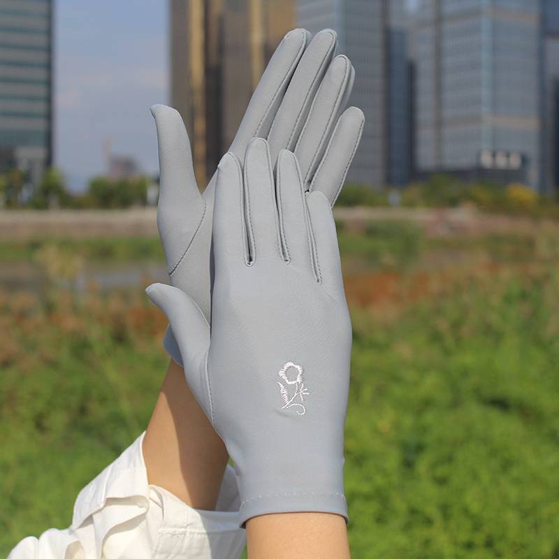 High-quality embroidery with a pair of grays
