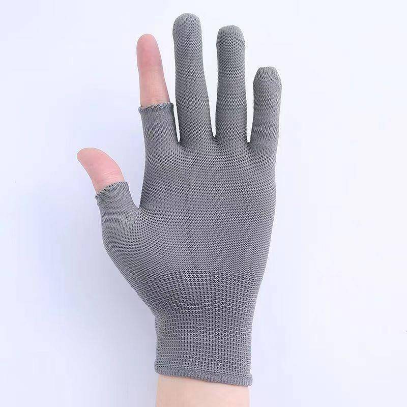 Gloves are smooth, wear, wear, and big head.