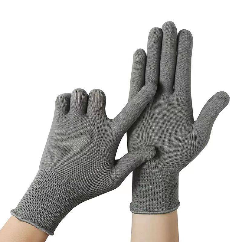 All gray fingers